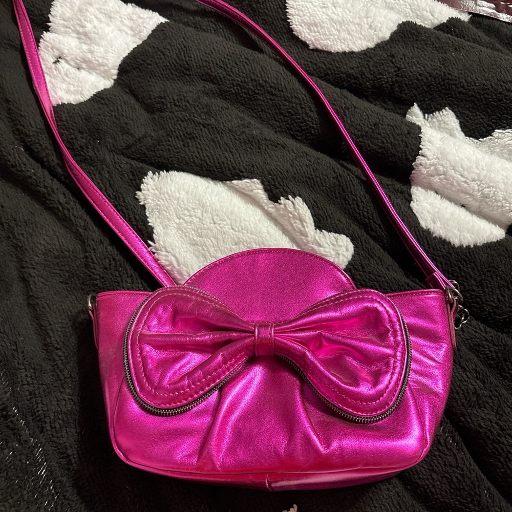 Betsey Johnson Fuchsia Bow Crossbody Bag